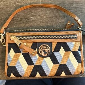 Spartina 449 Tan and Black Geometric Wristlet